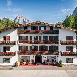 Nord Cortina dʼAmpezzo